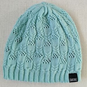 Dakine reversible beanie